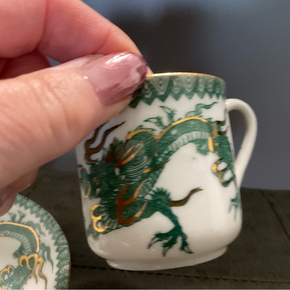 Miniature Oriental Tea Cup and Saucer - Picture 4 of 9